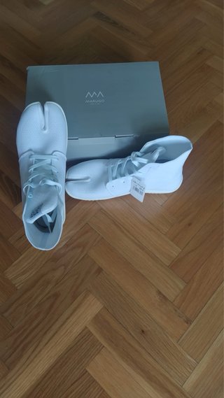 Zapatillas Tabi Marugo Blancas Talla 42.5