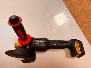 Radial a batería Parkside