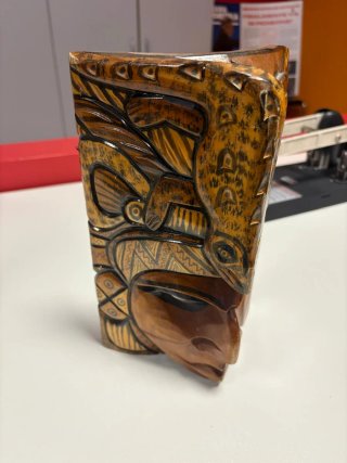 2 Maschere  in legno dal Belize