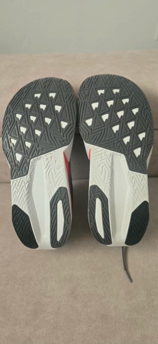 Zapatillas New Balance FuelCell Rebel v3 Talla 44