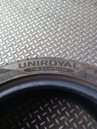 NEUMATICOS 195/45R16 84V