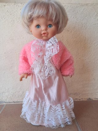 MUÑECA NENUCO ANTIGUA CON DISCO