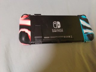 Nintendo Switch Azul y Rojo