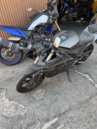 Yamaha YZF-125 2015 Accidentada