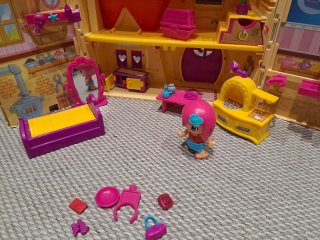 Casa Cuentos Pin y Pon