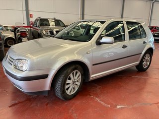Volkswagen Golf 2000