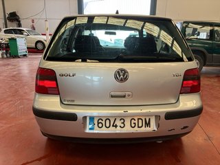 Volkswagen Golf 2000