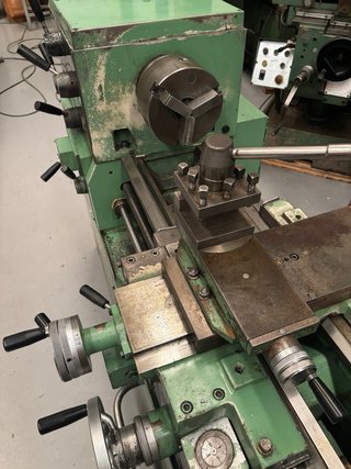 Torno Pinacho L1 / 200