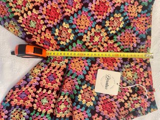 Pantaloni stampa multicolor effetto uncinetto