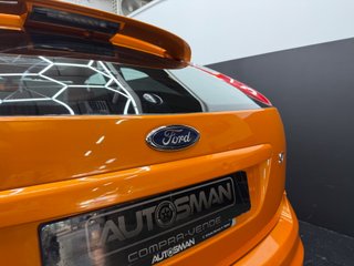 Ford Focus 2.5 ST Racing Orange