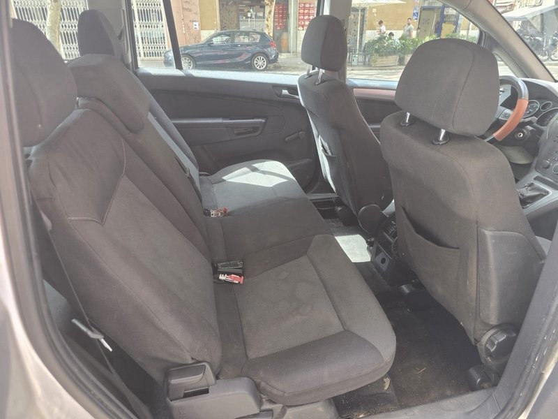 Opel Zafira 2007, foto 10