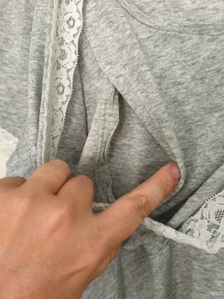 Camisón premamá gris con encaje