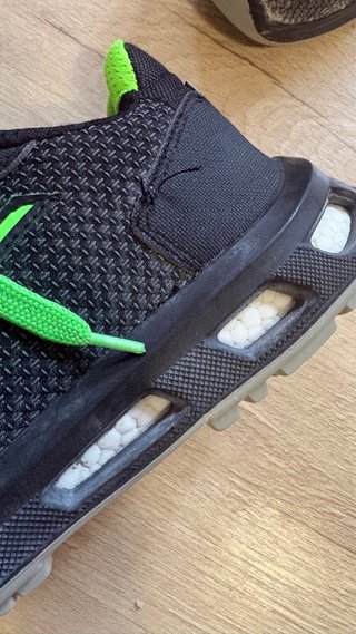 Zapatos de trabajo Power negros y verdes