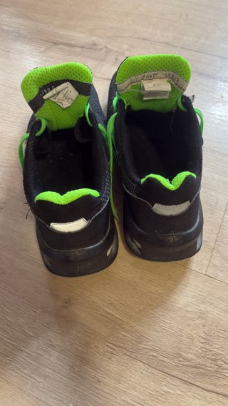 Zapatos de trabajo Power negros y verdes