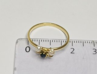 Anillo Oro 18kt Perlas y Zafiro Azul