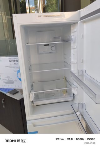 Nevera con rasguño