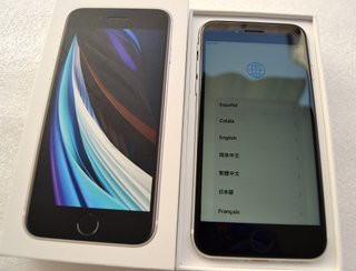 iPhone SE (2020) 64GB BLANCO