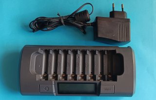 Cargador Baterías Powerex