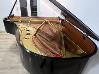 Piano de Cola Yamaha C5