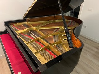 Piano de Cola Yamaha C5