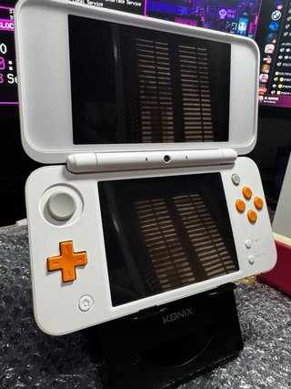 New Nintendo 2DS XL Naranja/Blanco