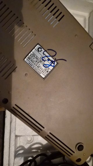 Commodore 64 Computer Beige epoca vintage