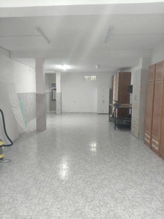 Se alquila local comercial para emprendedores.
