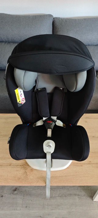 Silla de coche evolutiva. En perfectas condiciones