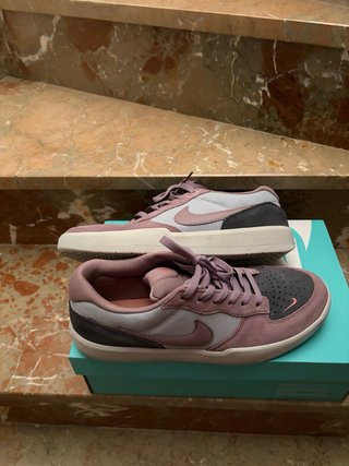 Nike SB Force 58 Gris y Rosa