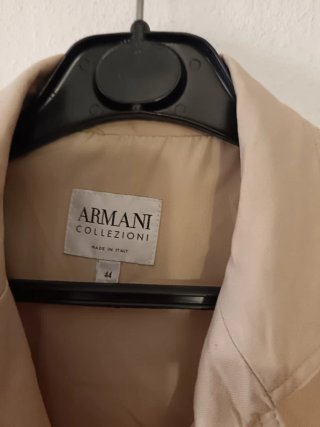 Gabardina corta Armani Beige T-44