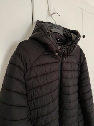 Abrigo acolchado Springfield negro