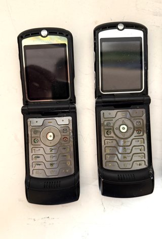 Motorola Razr V3, V150, V51 - Set 3 Cellulari
