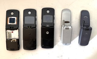 Motorola Razr V3, V150, V51 - Set 3 Cellulari