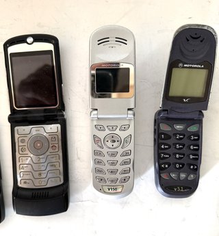 Motorola Razr V3, V150, V51 - Set 3 Cellulari