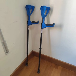 Muletas adultos regulables