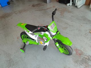 Moto Eléctrica Infantil Verde