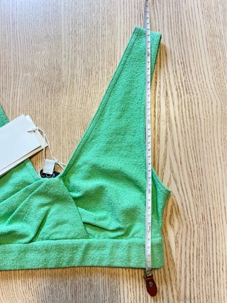 COS – Green Terry Crop Top & Shorts Set – Organic