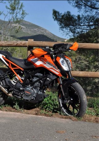 KTM Duke 125 2018 - Pocos km, Escape Arrow