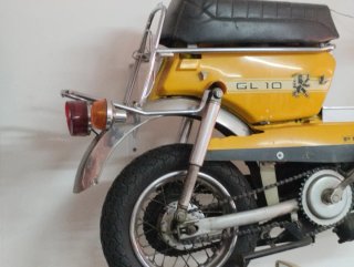 Peugeot GL10