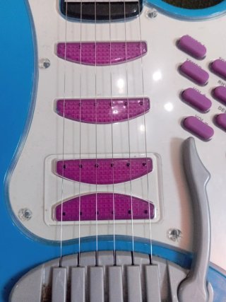 Guitarra azul infantil