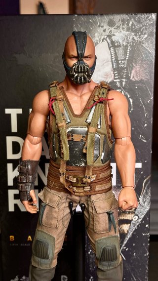 1/6 Hot Toys Bane The Dark Knight Rises