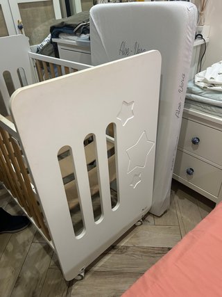 Cuna infantil casi nueva