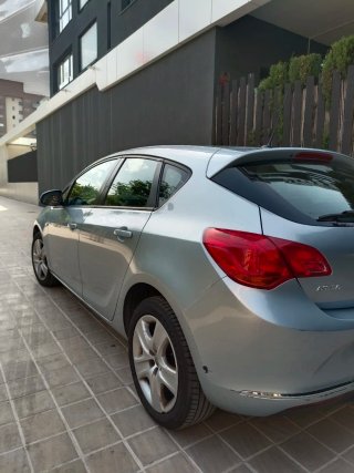 Opel Astra 1.6 Selective