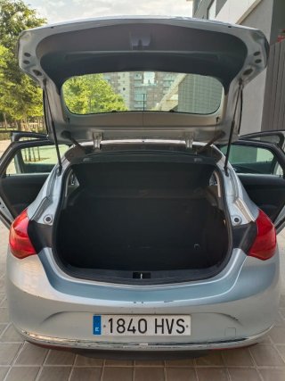 Opel Astra 1.6 Selective