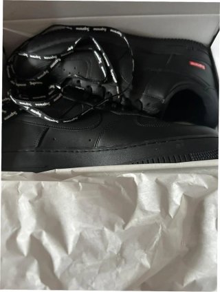 Nike Air Force 1 x Supreme Negro EU38