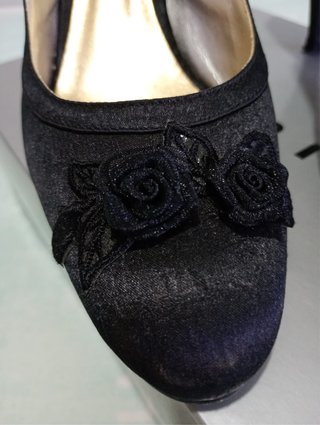 Tacones negros nora talla 37