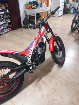 Beta Evo Factory 300cc 2T sin matricular