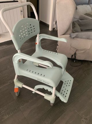 Silla de duche/wc nueva a estrenar