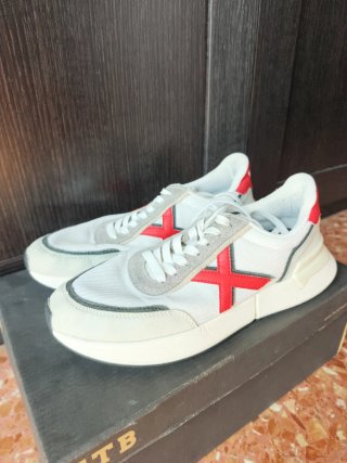Zapatillas Munich Talla 43