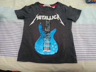 Camiseta Metallica Guitarra Lentejuelas Niño 3-4 A
